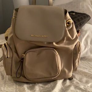 Micheal kors mini book bag